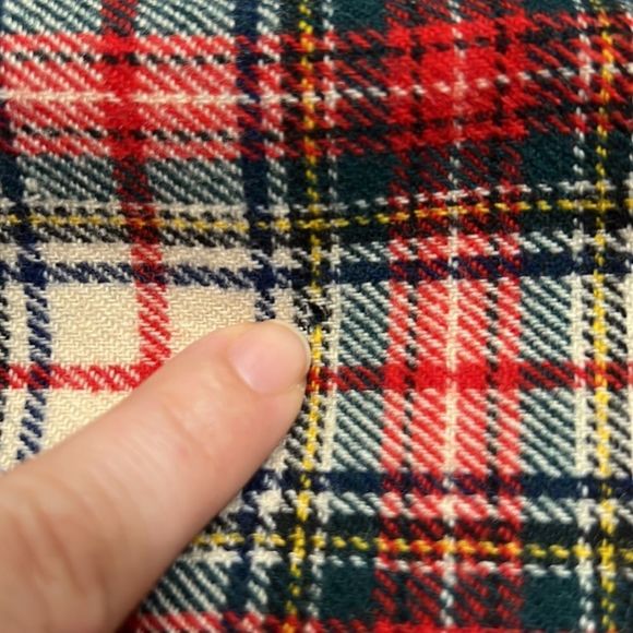 Vintage Pendleton Red Green Plaid Virgin Wool Skirt Sz 12 Waist 26” - Picture 9 of 12